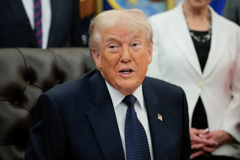 Trump Pauses US Naval Operation in Strait of Hormuz