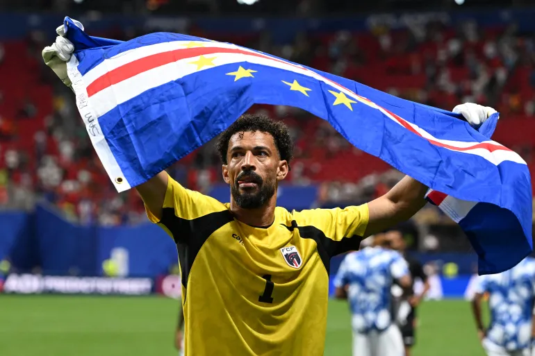 Spain 0-0 Cape Verde: 40-year-old goalkeeper Vozinha the hero as debutants earn historic point - as it happened