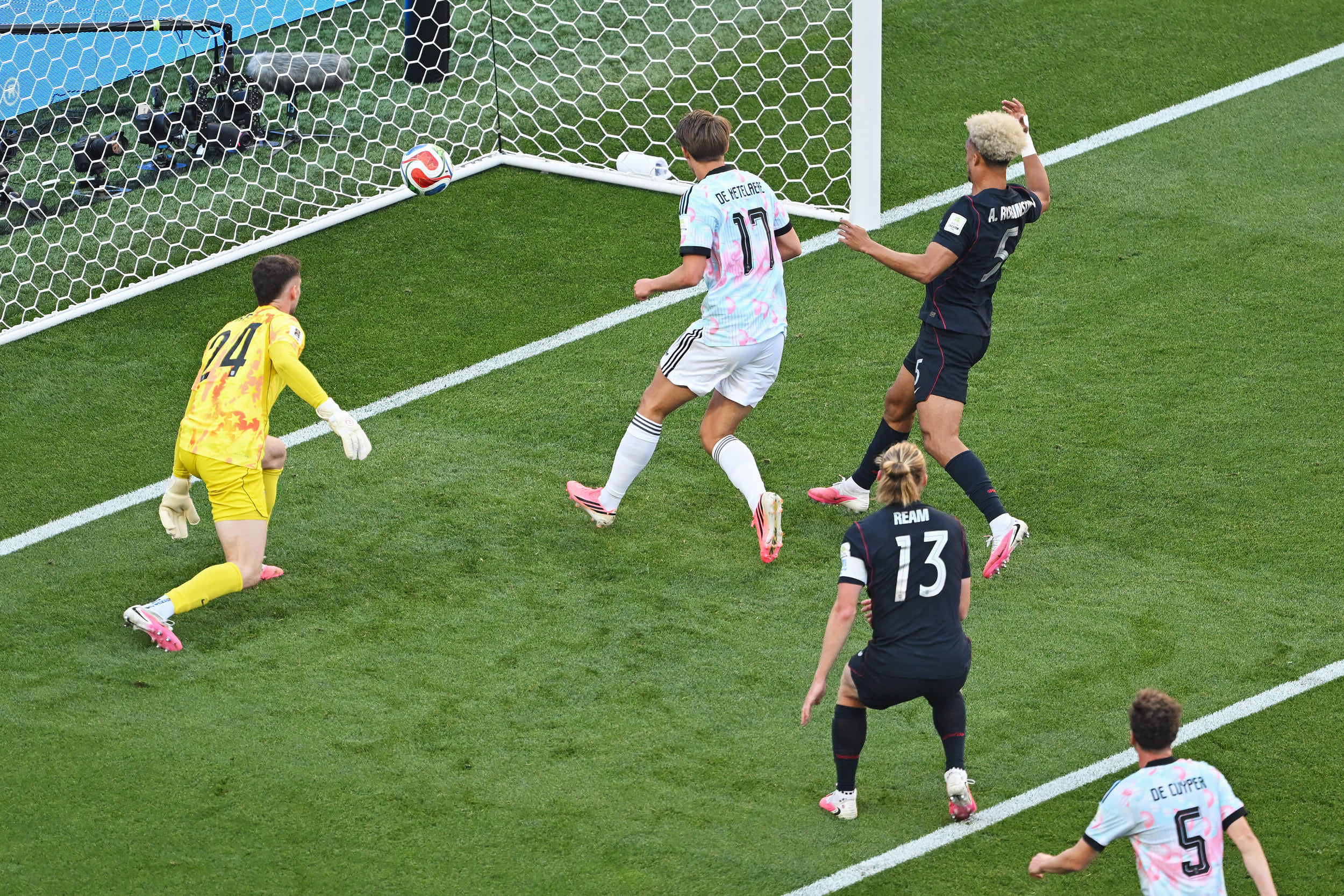 FIFA WORLD CUP 2026 : Belgium Thrash USA 4-1 to Reach World Cup Quarter-Finals