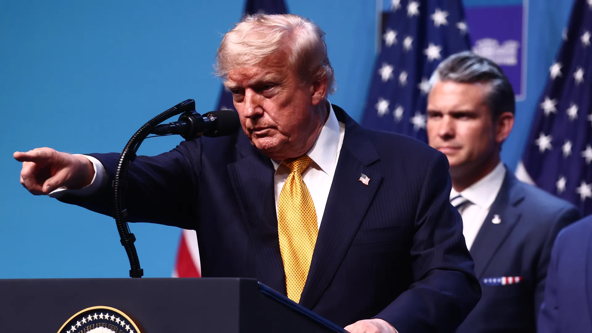 Trump Announces 20% Fee on Strait of Hormuz Shipping