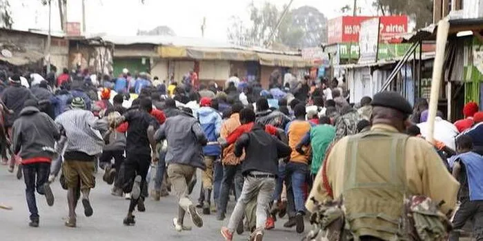 Police Clash with Anti-Linda Mwananchi Protesters In Homa bay