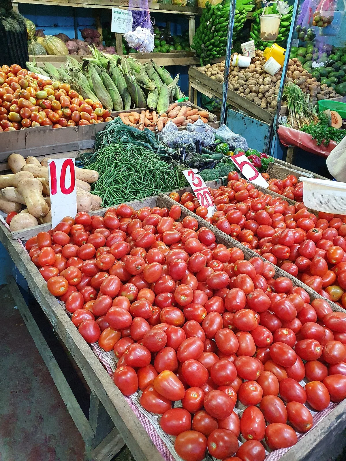 Vegetable stall on the outskirts of Nairobi. Context photograph.